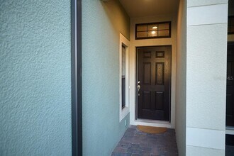 30107 Southwell Ln in Zephyrhills, FL - Building Photo - Building Photo