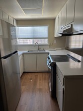 425 Cameron Way in Roseville, CA - Building Photo - Building Photo