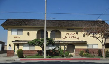 Villa La Jolla in Downey, CA - Building Photo - Building Photo