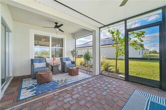 8908 Cascade Price Cir in North Fort Myers, FL - Building Photo - Building Photo