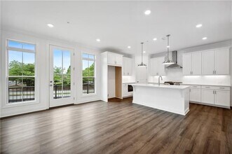 124 Downing Dr in Alpharetta, GA - Building Photo - Building Photo