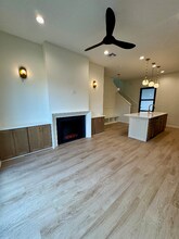 3010 N Main St in Victoria, TX - Foto de edificio - Building Photo