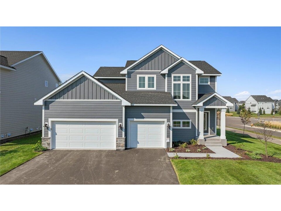 10280 Arrowwood Path in Woodbury, MN - Building Photo