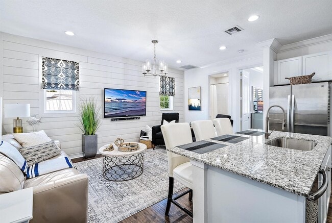 148 Botanica Dr in Jupiter, FL - Foto de edificio - Building Photo