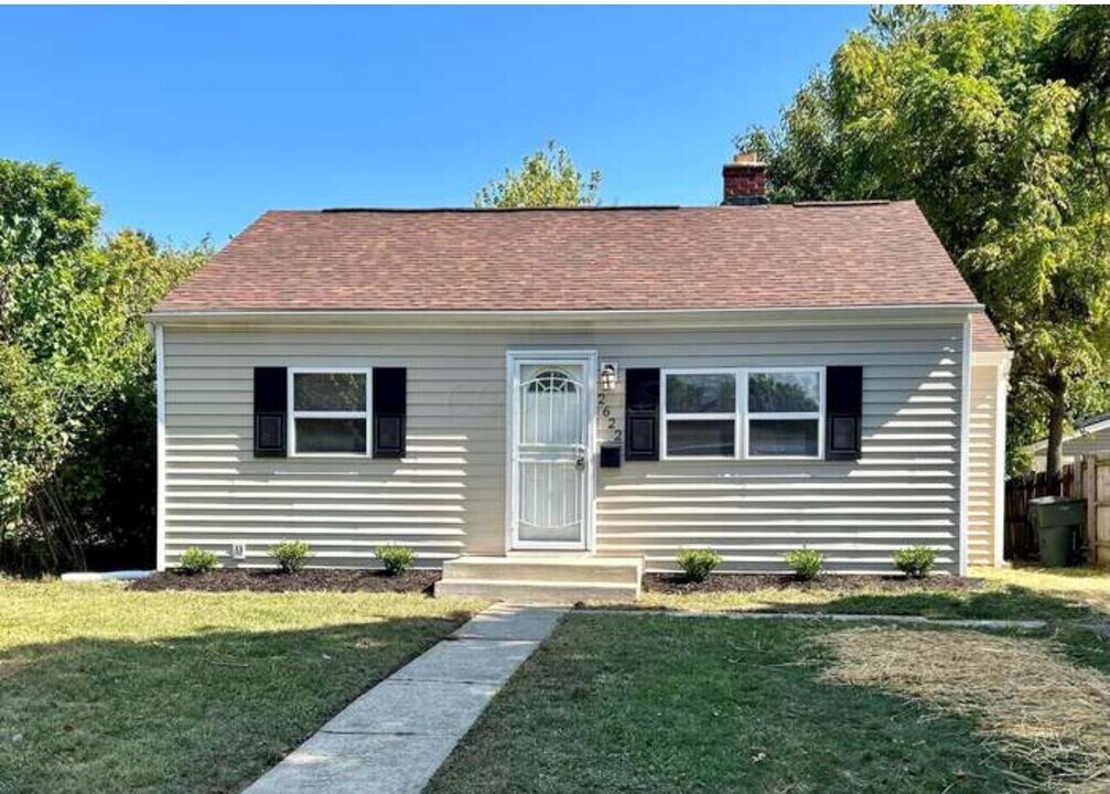 2622 Howey Rd in Columbus, OH - Building Photo