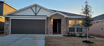 2037 Delta Downs Dr in Seagoville, TX - Building Photo