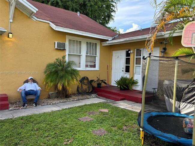 1929 Fillmore St in Hollywood, FL - Building Photo - Building Photo