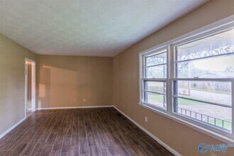 4328 Barry St NW in Huntsville, AL - Building Photo - Building Photo