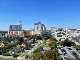 2351 Douglas Rd in Miami, FL - Building Photo