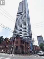 609 Sherbourne St, Unit 3503 in Toronto, ON - Building Photo