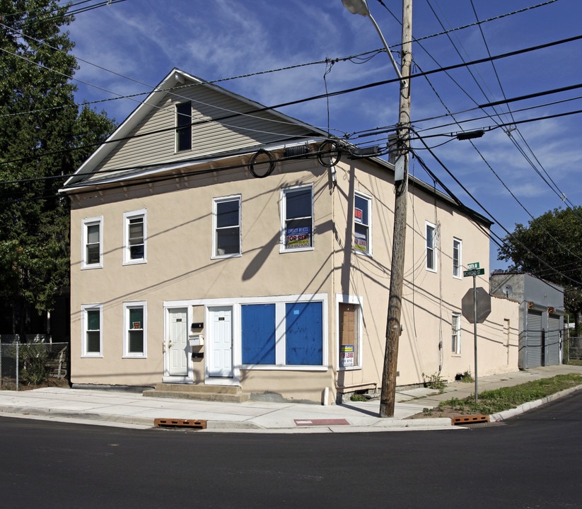 317-319 Richmond St in Plainfield, NJ - Building Photo