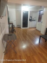 1812 Nay Aug Ave in Scranton, PA - Building Photo - Building Photo
