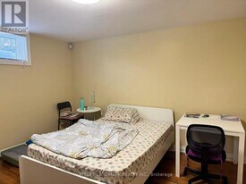 70 Corinthian Blvd in Toronto, ON - Building Photo