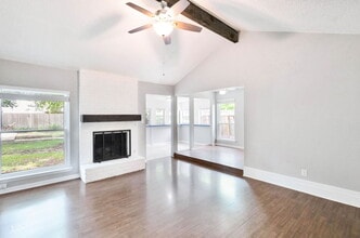 1007 Echo Ln in Austin, TX - Building Photo - Building Photo