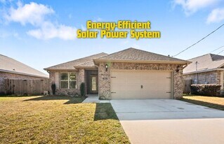 252 Schneider Dr in Fort Walton Beach, FL - Building Photo