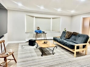 107 Fairview Ave in Oceanside, NY - Building Photo - Building Photo