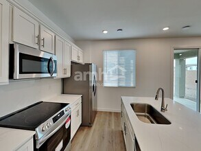 9709 N Rancho Lozano in Tucson, AZ - Building Photo - Building Photo