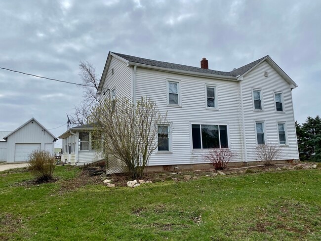 property at 30556 Lanan Rd