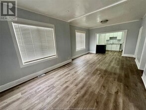 1608 Highland Ave in Windsor, ON - Building Photo - Building Photo