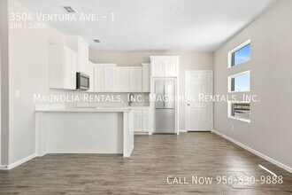 3504 Ventura Ave, Unit 1 in Edinburg, TX - Foto de edificio - Building Photo