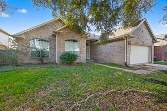 11406 Rock Bridge Ln in Sugar Land, TX - Building Photo - Building Photo