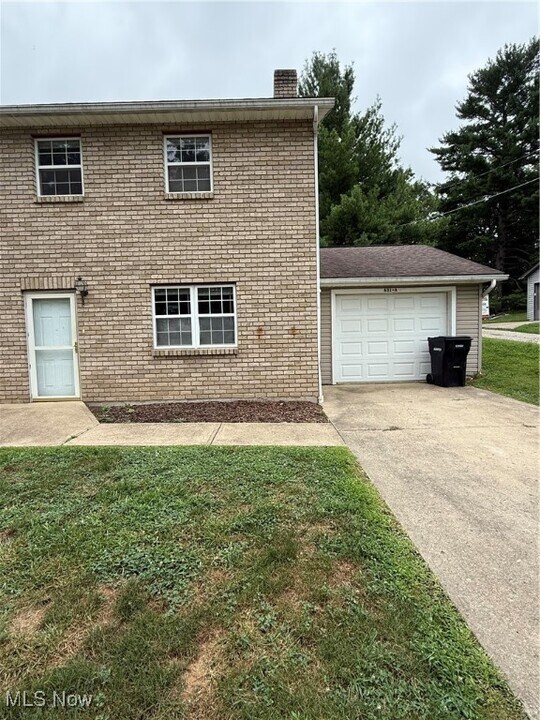 631 Orchard Hill Rd in Zanesville, OH - Building Photo