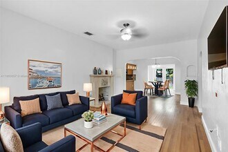 1711 SW 14th Terrace in Miami, FL - Building Photo - Building Photo