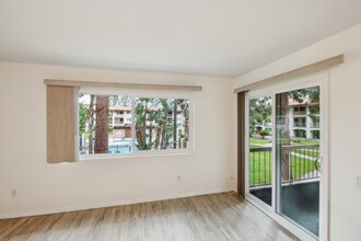 10699 San Diego Mission Rd, Unit #205 in San Diego, CA - Building Photo - Building Photo