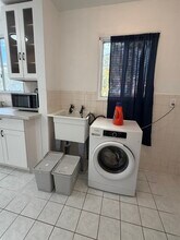 1534 University Ave, Unit 1534 in Berkeley, CA - Foto de edificio - Building Photo