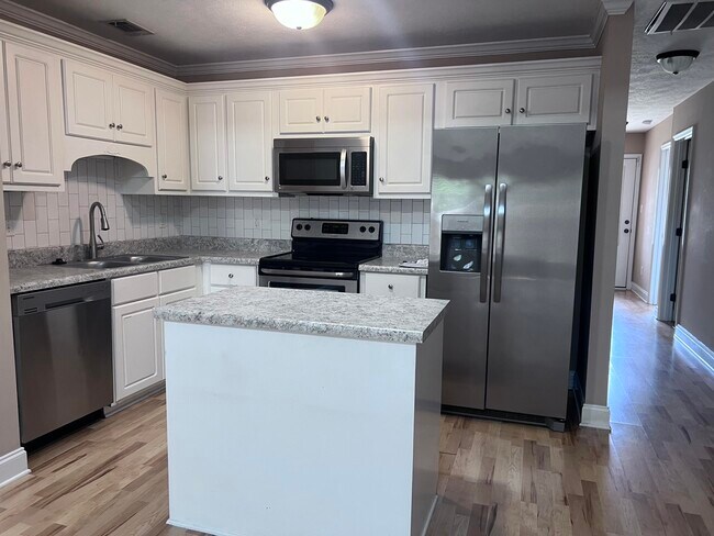 841 Bryan Cir in Grovetown, GA - Building Photo - Building Photo