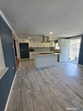 257 Greenwood Ave in Waterbury, CT - Building Photo - Building Photo