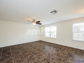 11703 Clamoun Cir in San Antonio, TX - Building Photo - Building Photo
