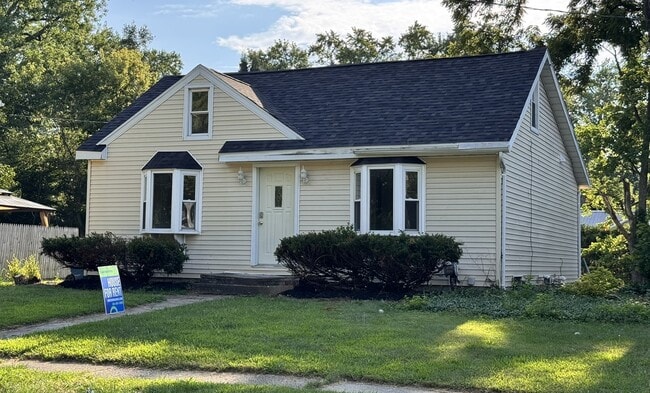 property at 1519 Baker Dr