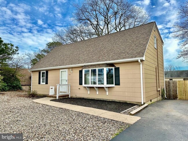 property at 117 Seaspray Rd