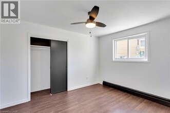 11 Olympic Dr in Kitchener, ON - Building Photo - Building Photo