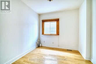 79 Wiley Ave in Toronto, ON - Building Photo - Building Photo