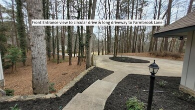 9610 Farmbrook Ln in Alpharetta, GA - Building Photo - Building Photo