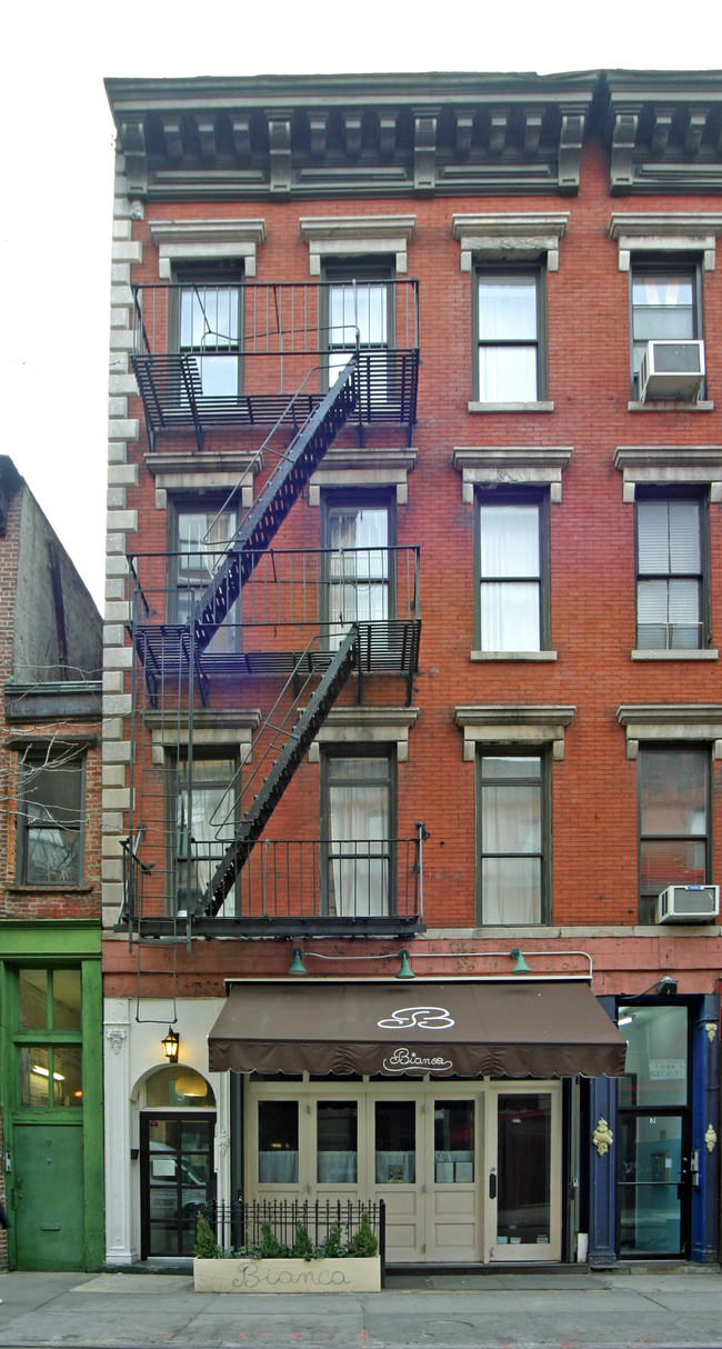 5 Bleecker St