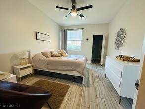 1205 Reserve Way in Naples, FL - Building Photo - Building Photo