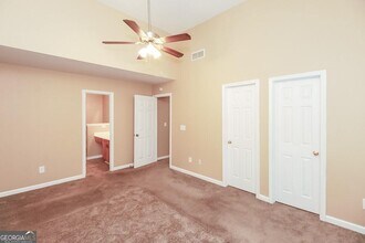 4648 Raven Wood Loop in Union City, GA - Building Photo - Building Photo