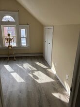 17 Pearl St, Unit FL2 in New Haven, CT - Building Photo - Building Photo