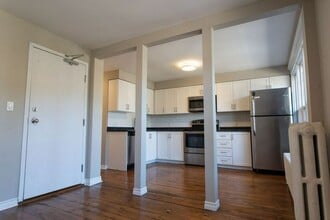 109 Spadina Ave in Hamilton, ON - Building Photo - Building Photo