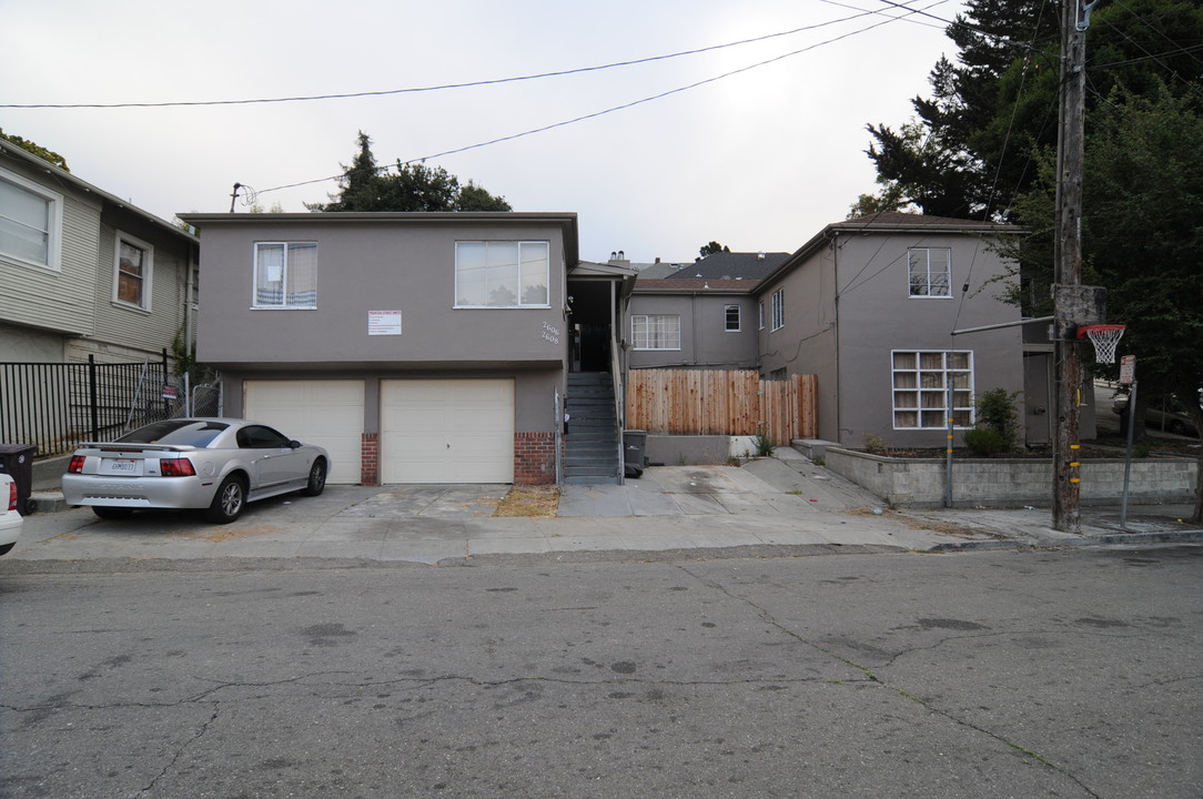 2606,08 Prentiss/3228,30 in Oakland, CA - Building Photo