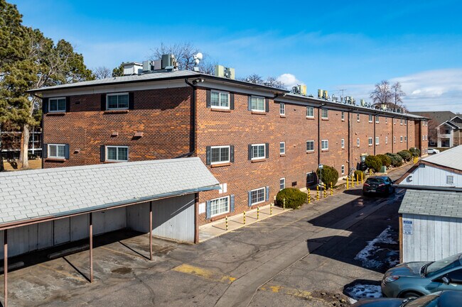 Bowling Green Condominiums