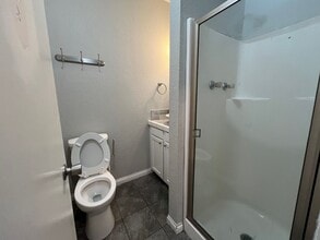 212-214 S Pershing Dr in Muncie, IN - Building Photo - Building Photo