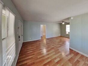 1441 Miami Dr in Corpus Christi, TX - Foto de edificio - Building Photo