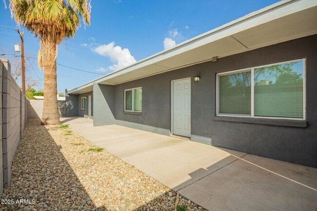 property at 1244 N Miller Rd
