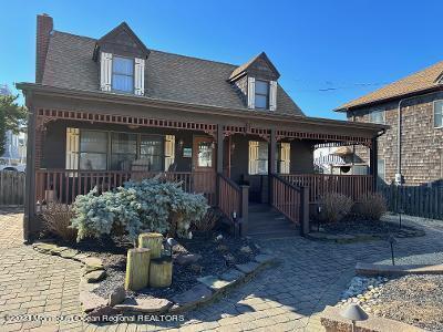 property at 11 3rd Ave
