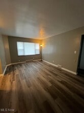 5120 Glenwood Ave in Youngstown, OH - Building Photo - Building Photo