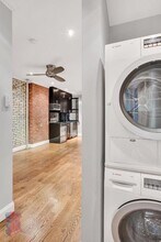 436 W 52nd St in New York, NY - Building Photo - Building Photo